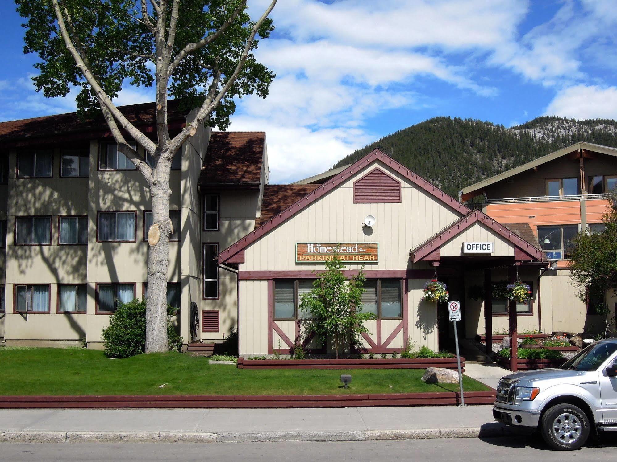Homestead Inn Банфф Екстер'єр фото